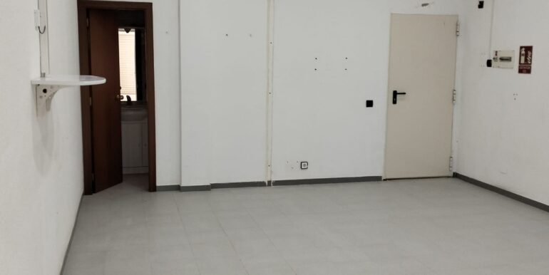 WhatsApp Image 2025-03-27 at 09.09.33 (2)