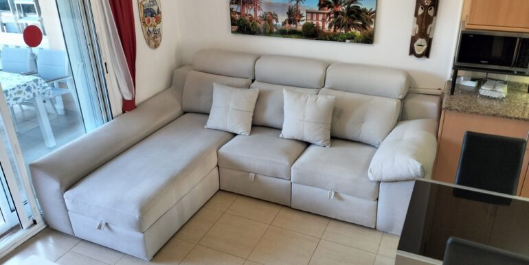 WhatsApp Image 2025-11-28 at 13.36.39 (1)