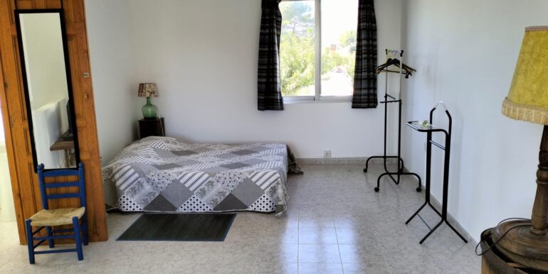 WhatsApp Image 2025-12-03 at 12.41.32 (2)