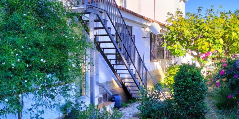 WhatsApp Image 2025-12-03 at 12.41.48 (1)