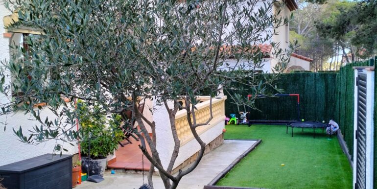 WhatsApp Image 2026-02-17 at 14.52.27 (1)