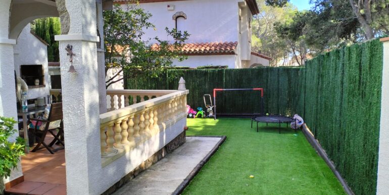 WhatsApp Image 2026-02-17 at 14.52.43 (2)