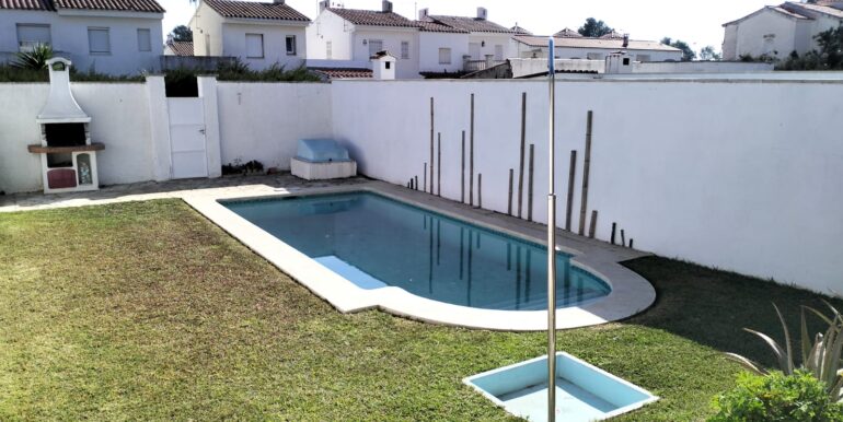 WhatsApp Image 2026-02-26 at 12.01.23 (2)