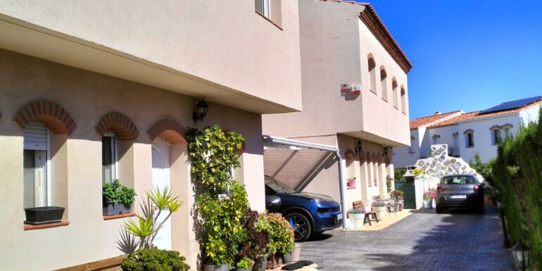 WhatsApp Image 2026-03-16 at 11.18.27 (1)