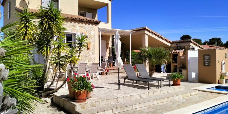 WhatsApp Image 2026-04-28 at 11.49.06 (1)