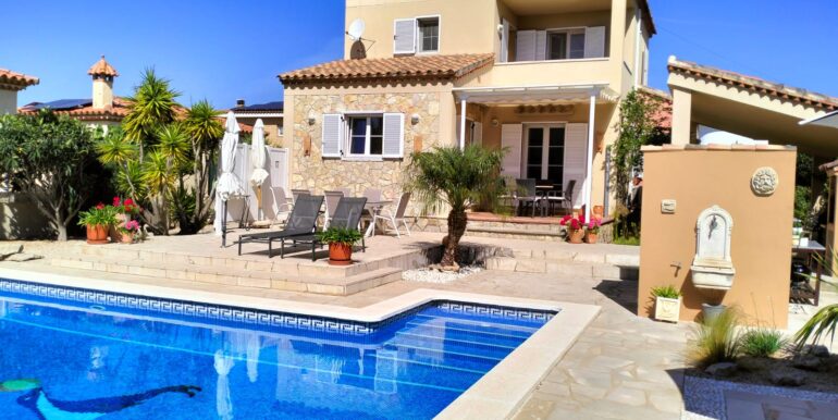 WhatsApp Image 2026-04-28 at 11.49.08