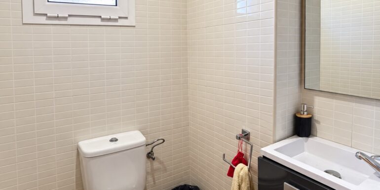 Baño luminoso abajo