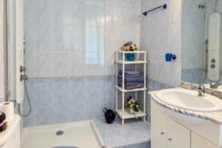 Bañoo2